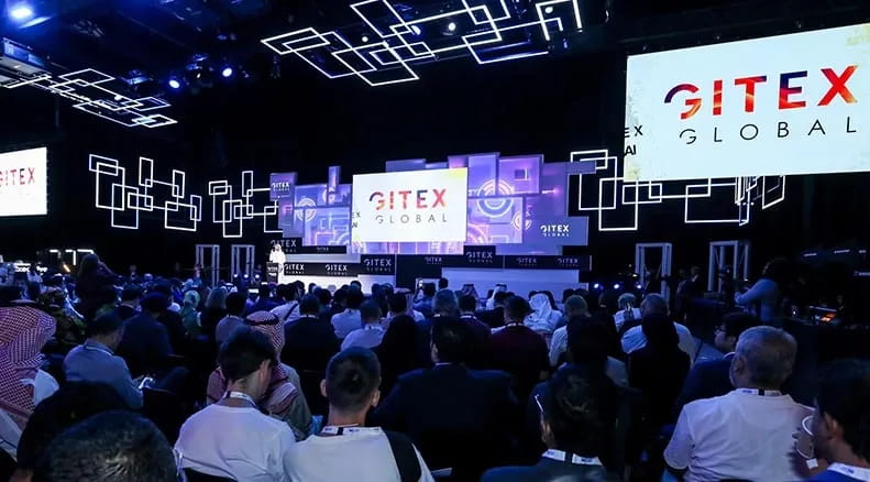 How many exhibitors are there in Gitex?